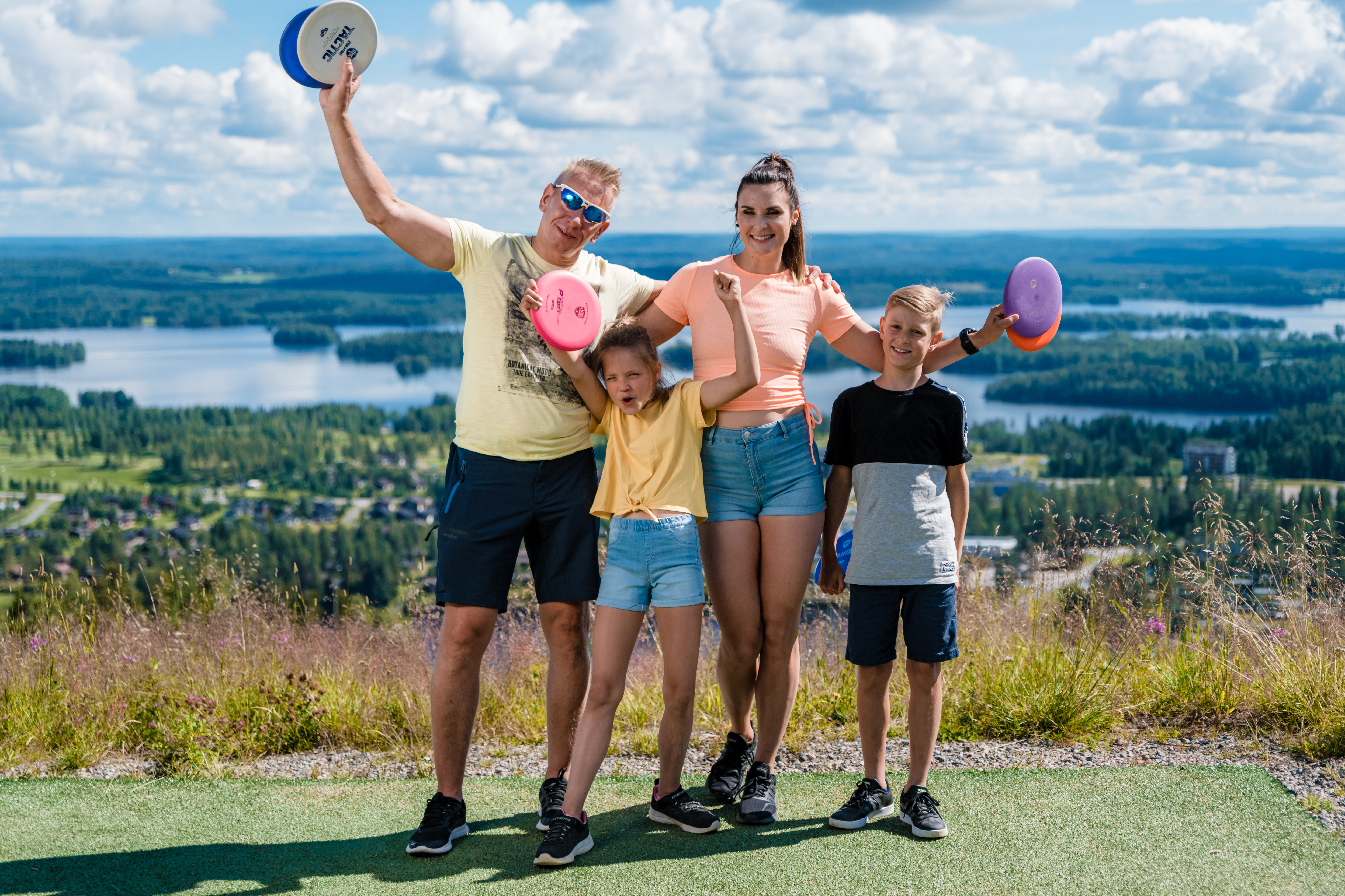 Création de Parcours de Disc Golf Quelques chiffres sur le Disc Golf 